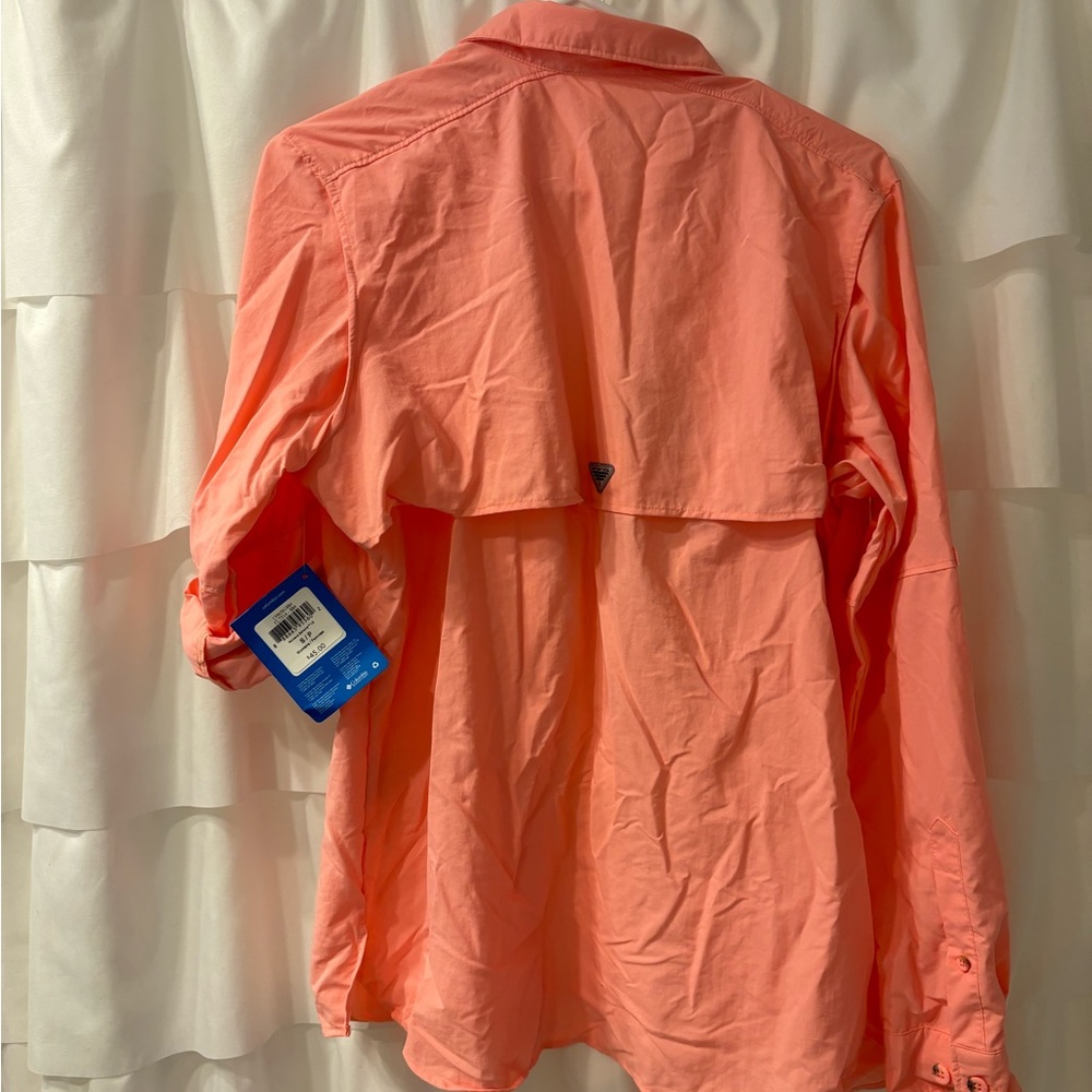 Columbia coral fishing shirt